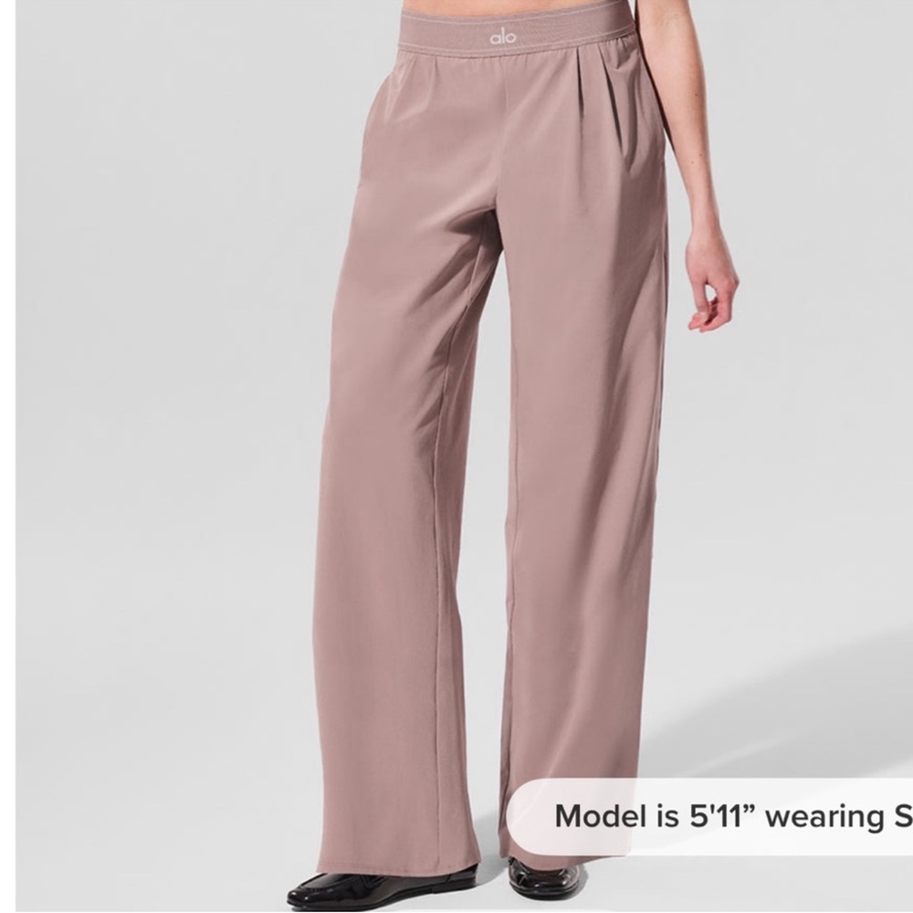 ALO Yoga Women's Mauve Wide-Leg Pants